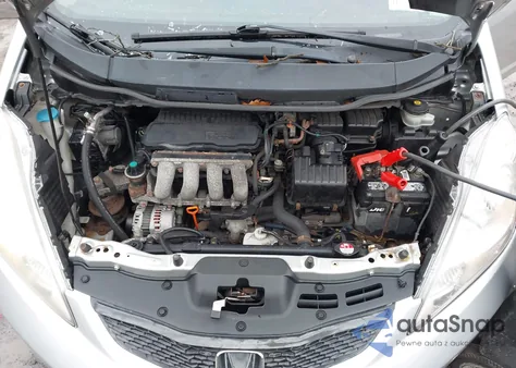 2011 Honda Fit Sport z USA, uszkodzony, nr VIN JHMGE8H52BC017400